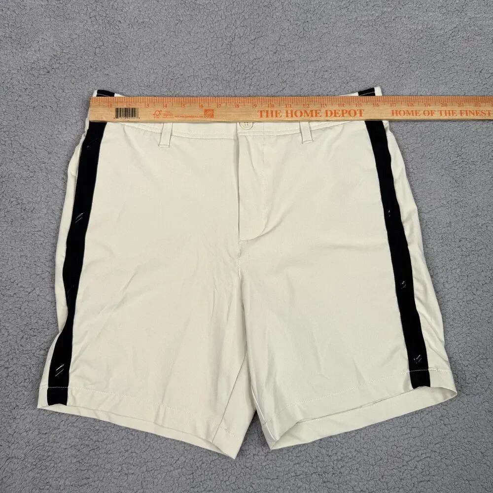 Under Armour Golf Shorts Mens 32 Beige UA Drive Deuces Performance Stretch Grip